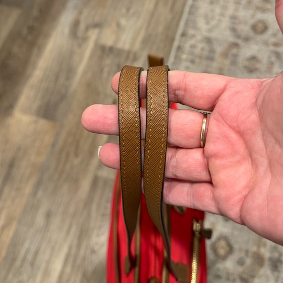 Michael Michael Kors Kempton Medium Nylon Tote With Leather Trim in Red/Khaki! - Picture 6 of 13